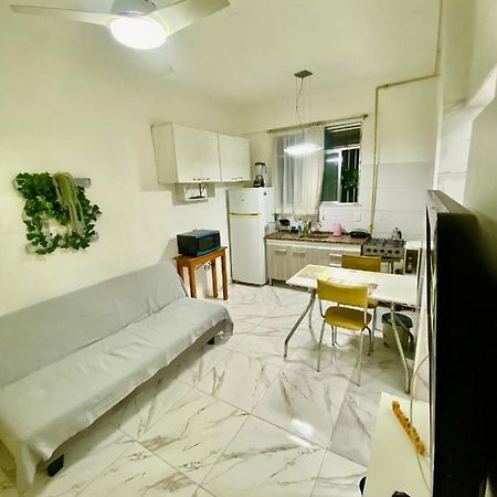 Apartamento Inteiro A Duas Quadras Do Metro E Da Praia Rio de Janeiro Exterior photo